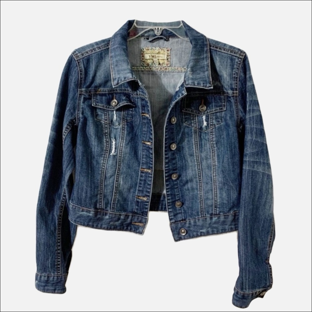 YMI Jeans Classic Slightly Faded and Distressed Dark Wash Denim Jean Jacket 🔵